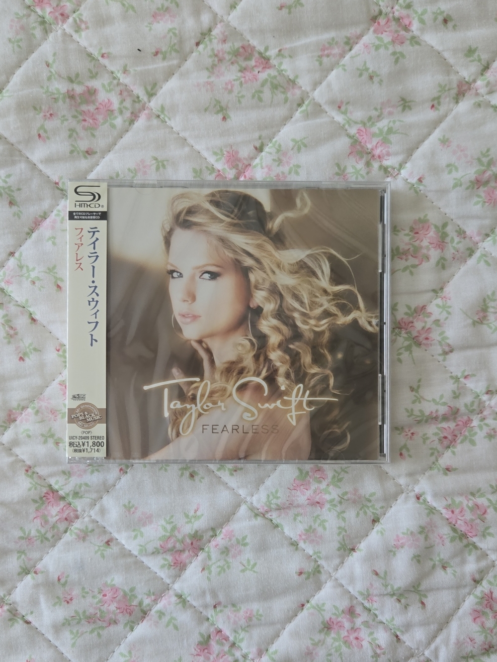 Taylor Swift Gold & Beige 'Fearless' Album Artwork CD